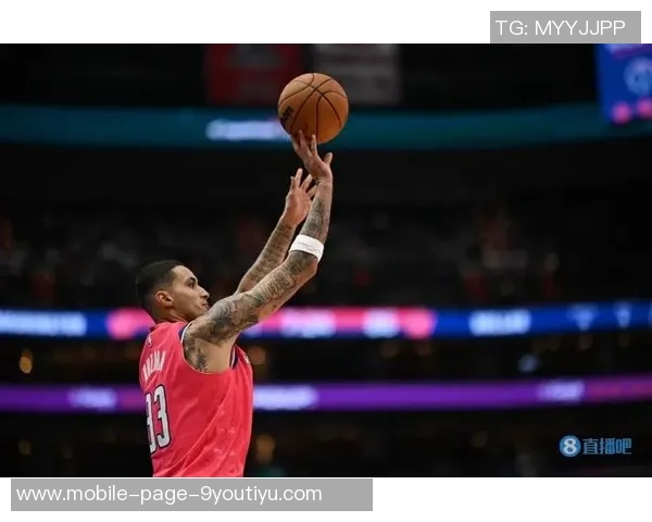 库兹马出手数全队最高却效率低下仅得18分3篮板2助攻表现令人失望